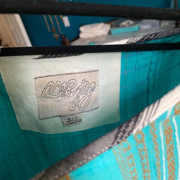 Ace & Jig tunic. Pockets - Picture 6 of 9